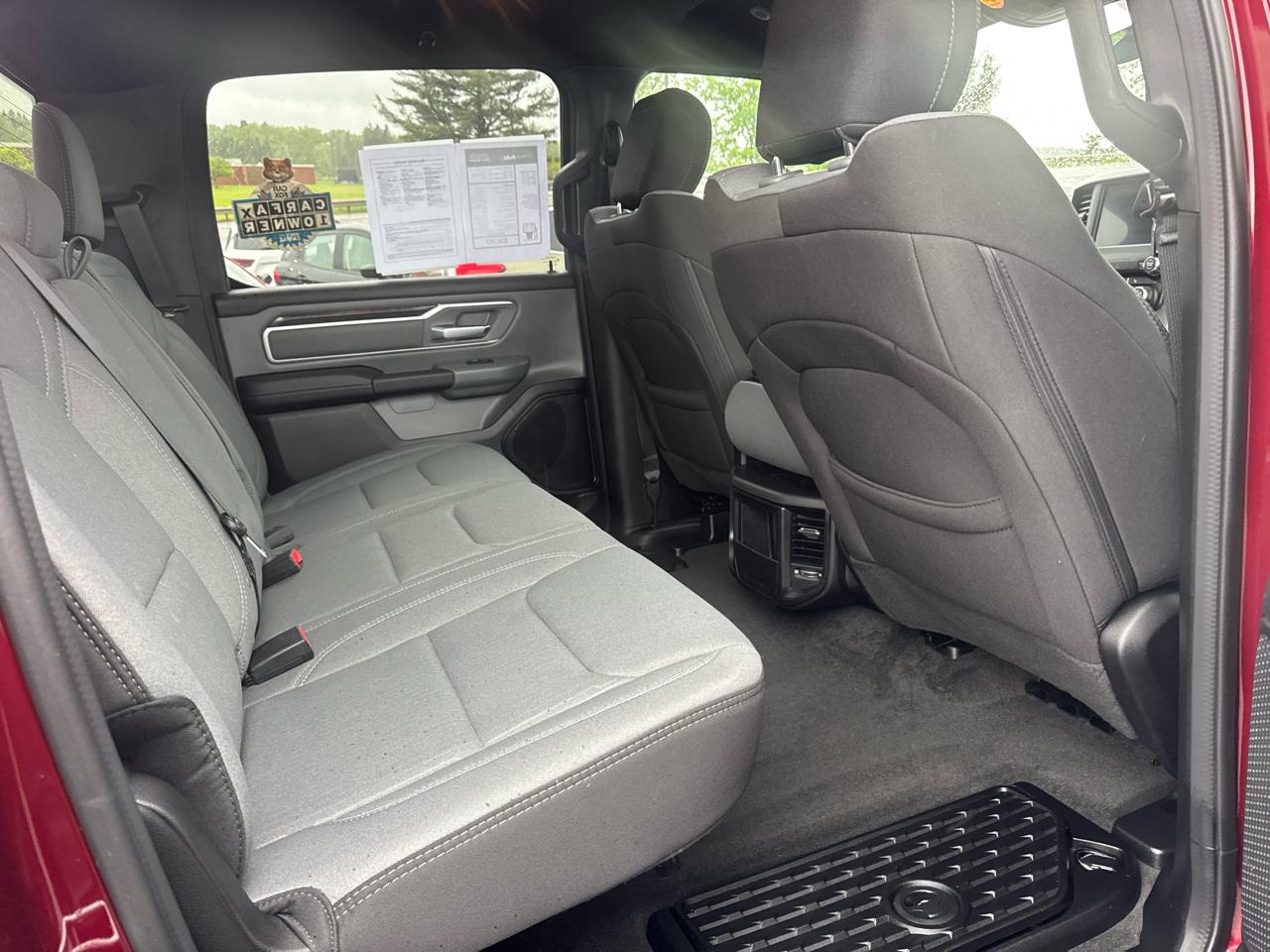RAM 1500 Big Horn 4x4 Crew Cab 6'4" Box 2023