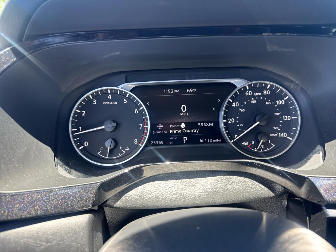 Nissan Pathfinder SV 4WD 2024