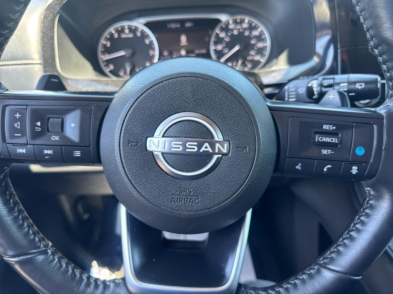 Nissan Pathfinder SV 4WD 2024