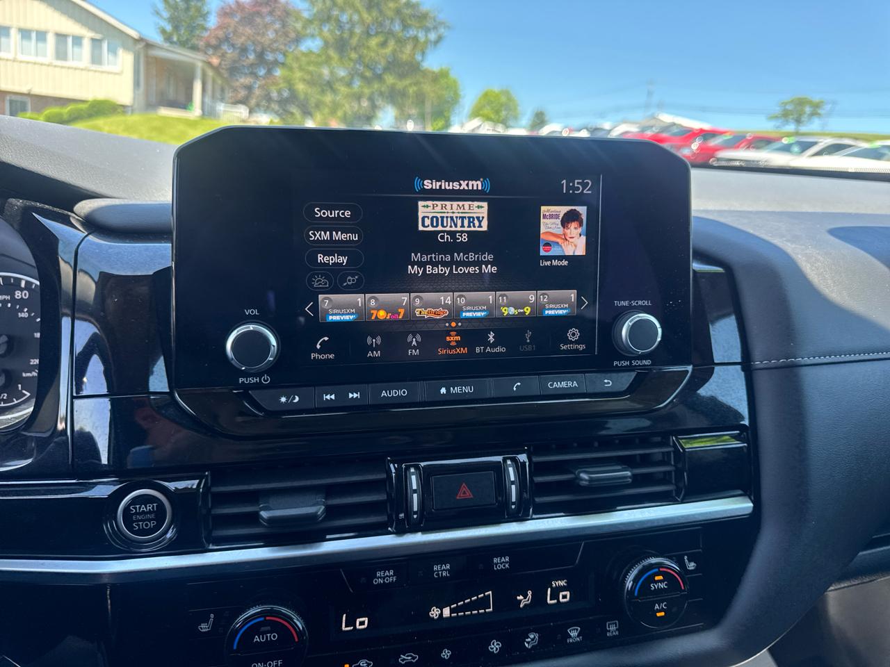 Nissan Pathfinder SV 4WD 2024
