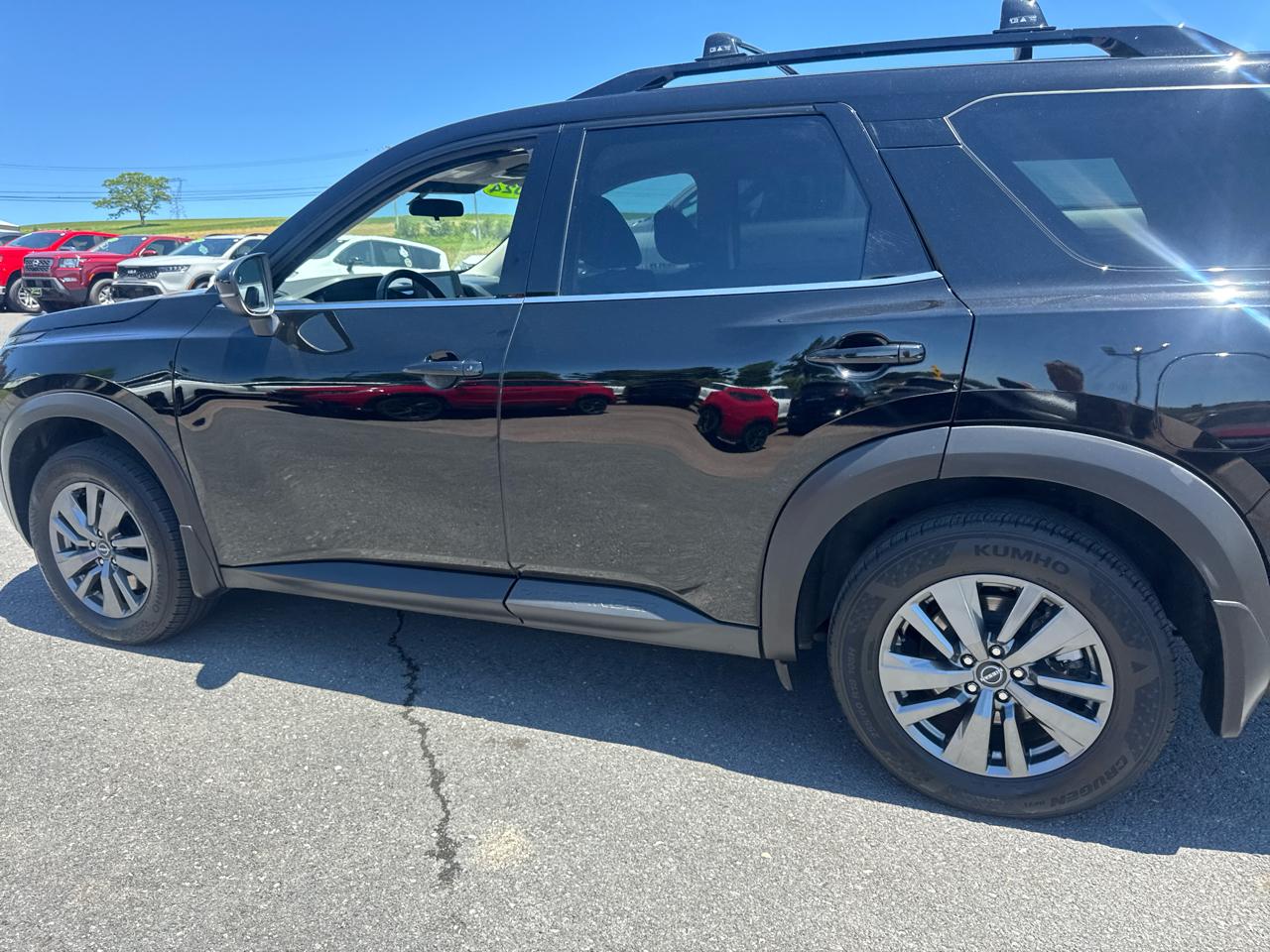 Nissan Pathfinder SV 4WD 2024