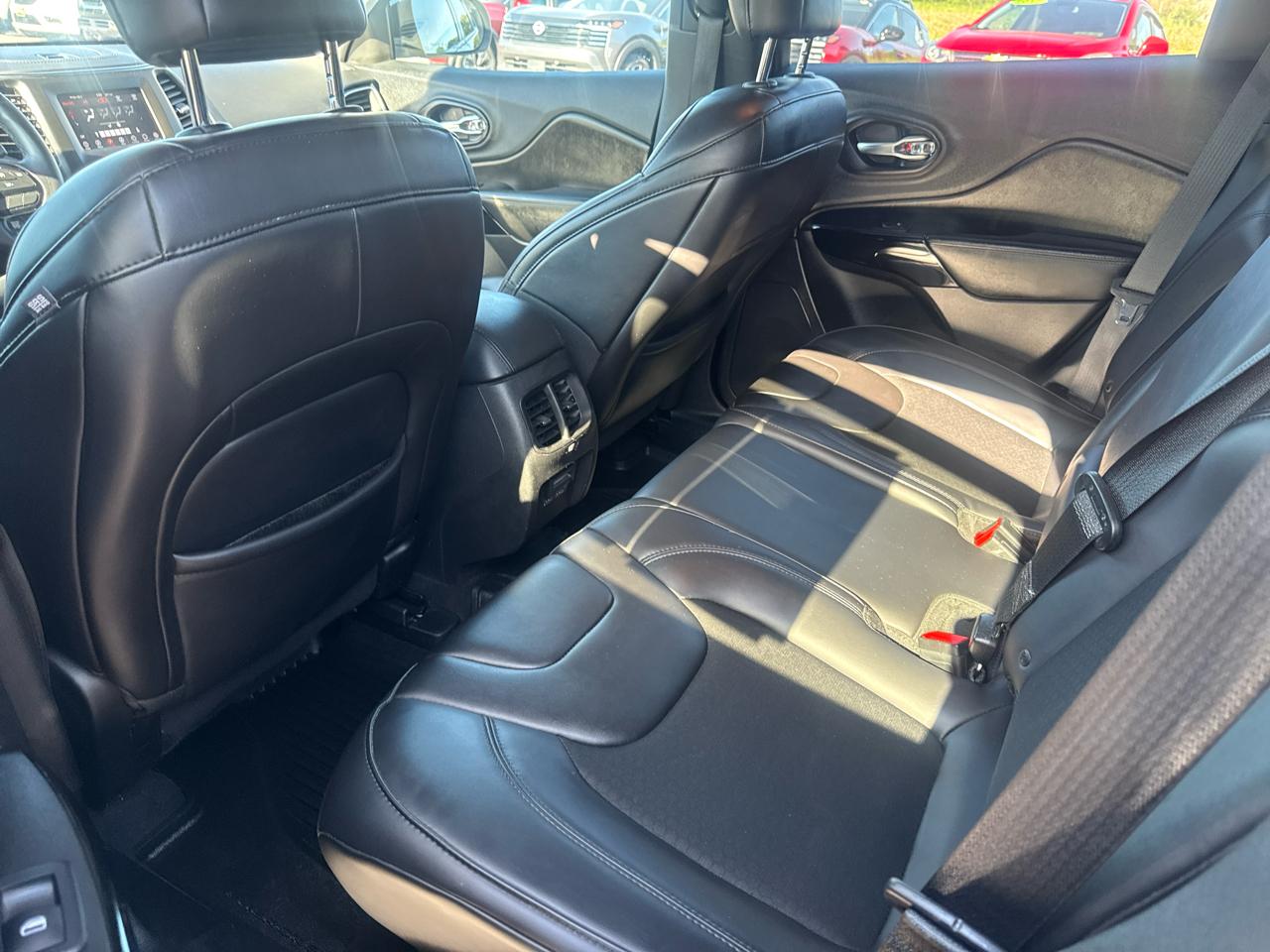 Jeep Cherokee Altitude 4x4 2019