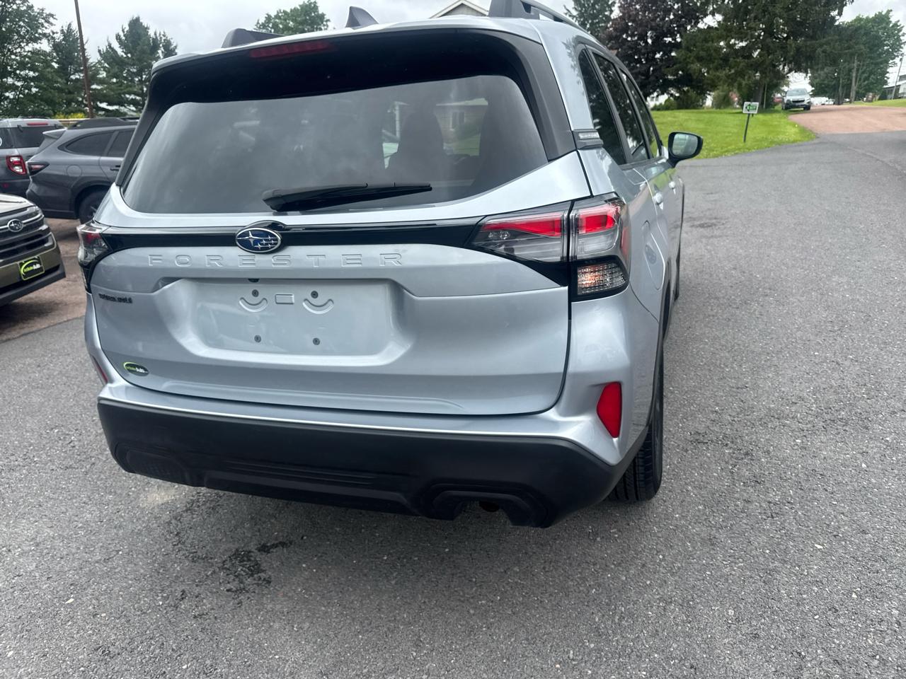 Subaru Forester Premium AWD 2025