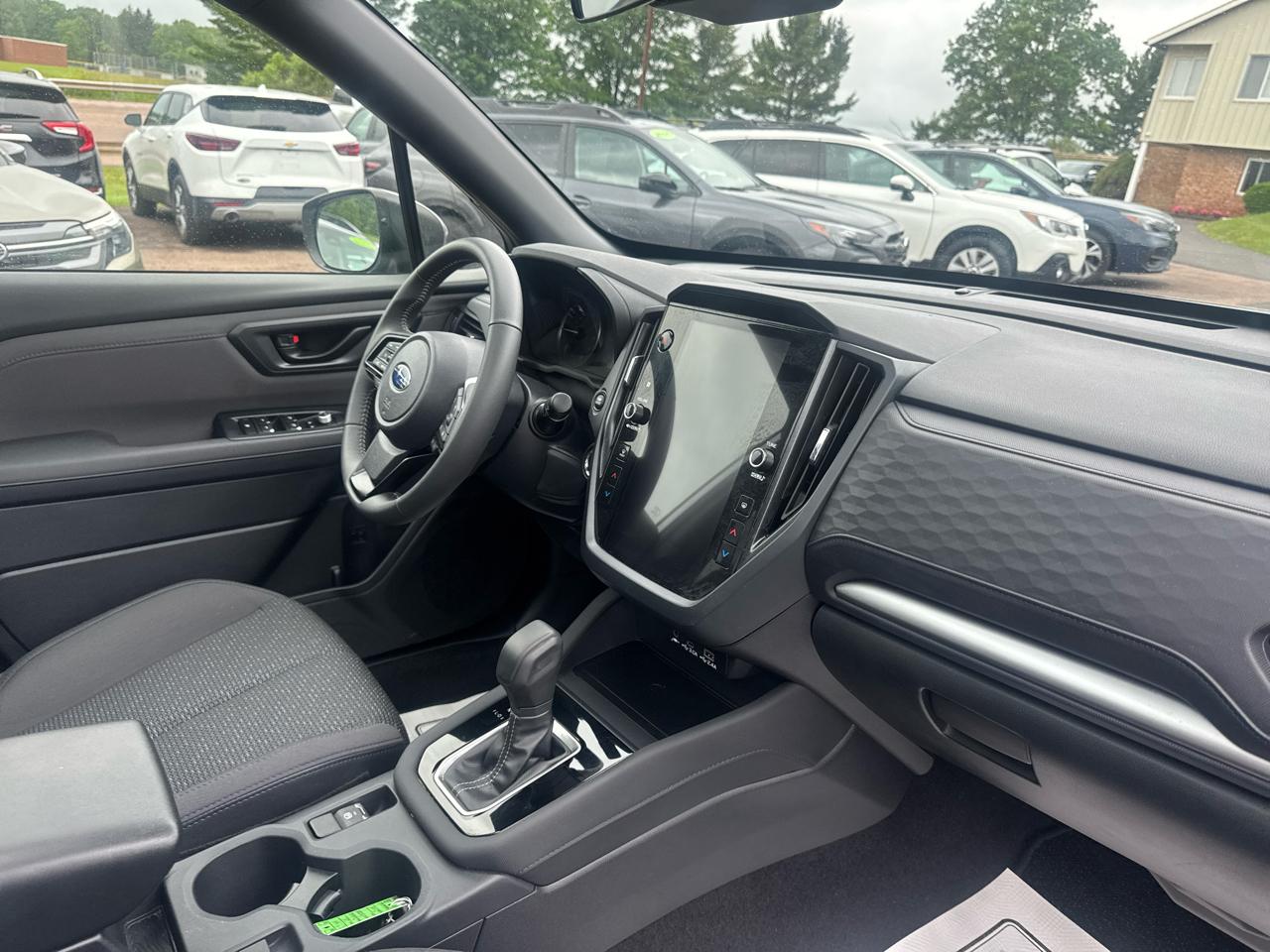 Subaru Forester Premium AWD 2025