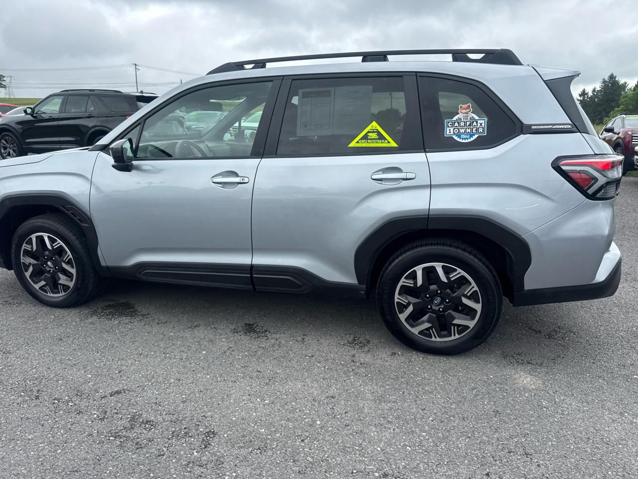 Subaru Forester Premium AWD 2025