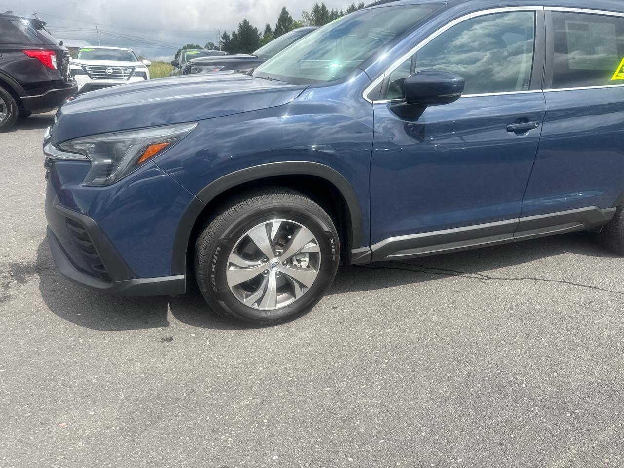 Subaru Ascent Premium 7-Passenger 2025