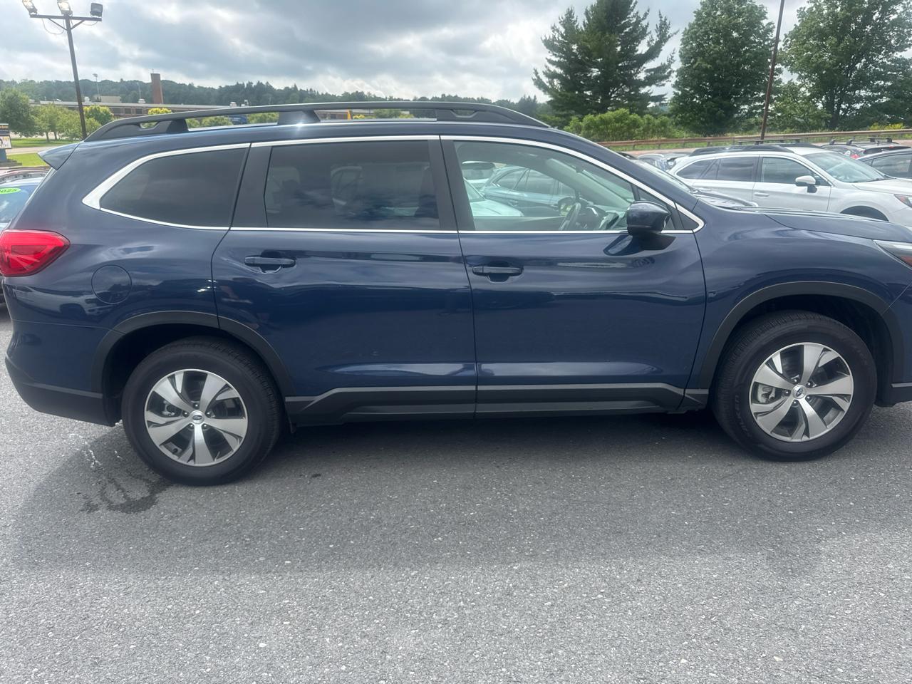 Subaru Ascent Premium 7-Passenger 2025