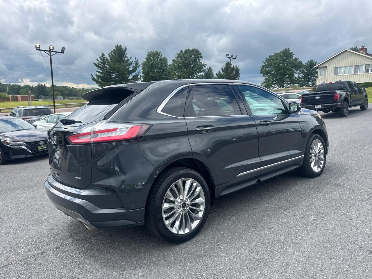 Ford Edge  2021