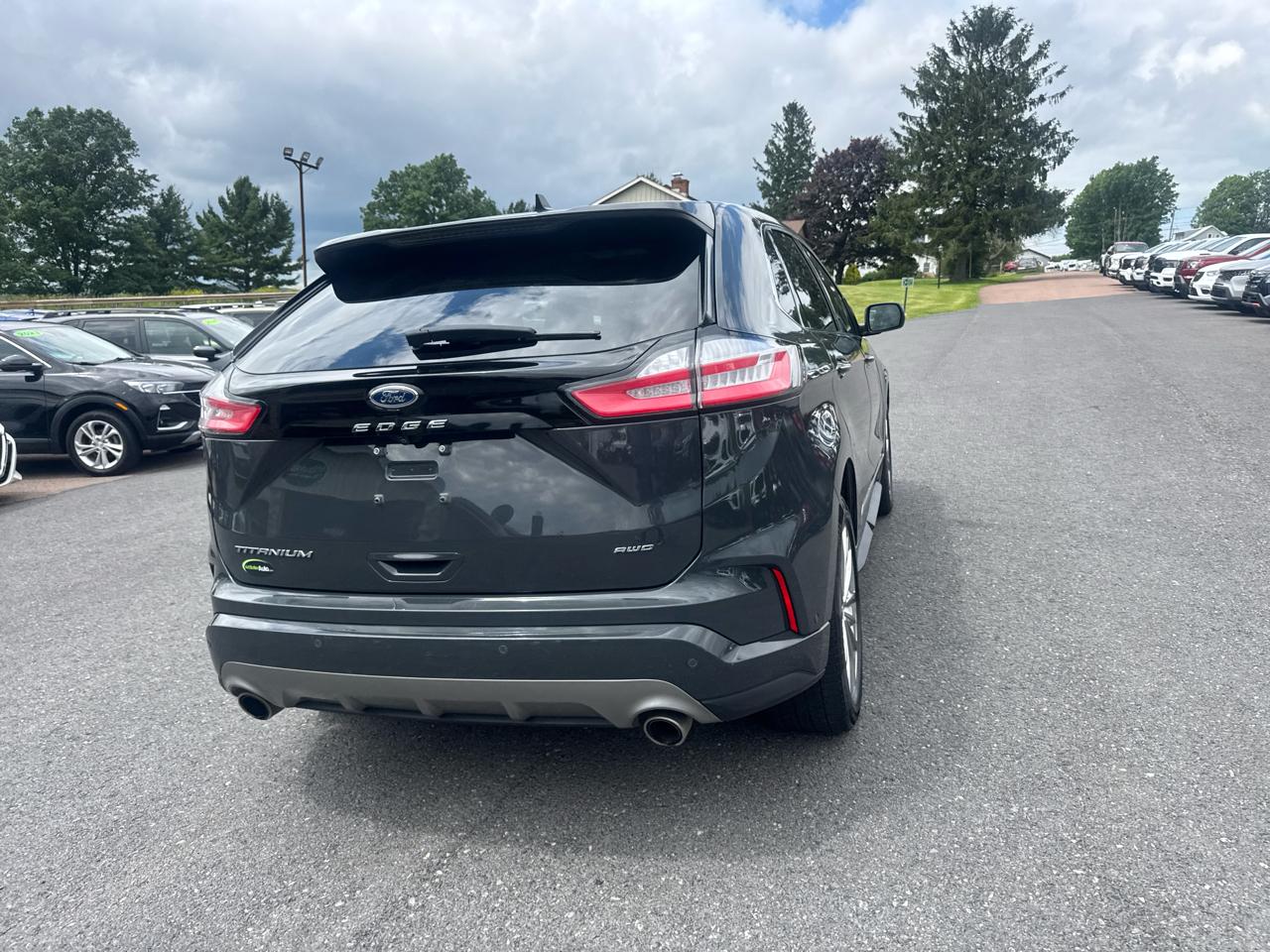 Ford Edge  2021
