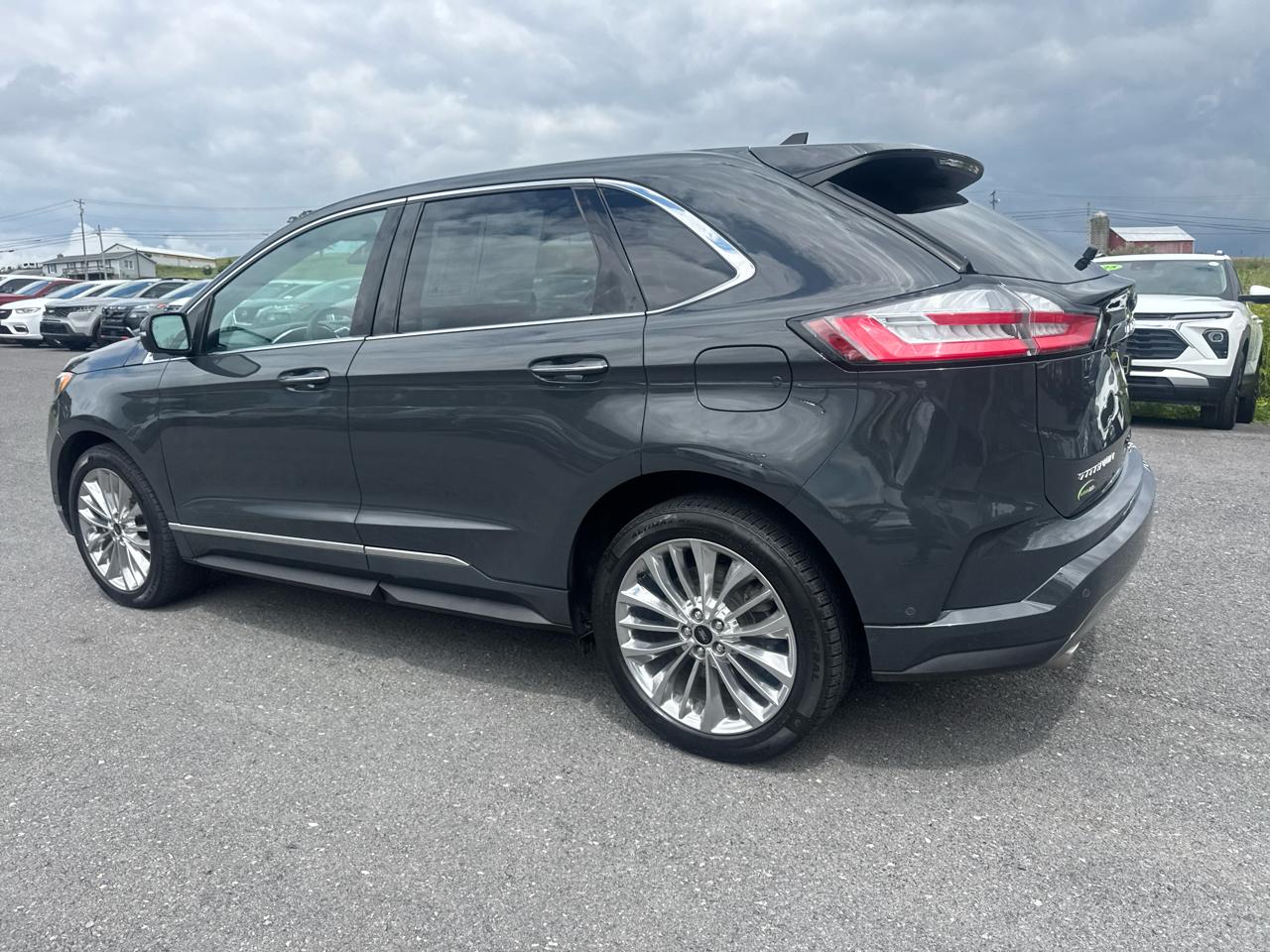 Ford Edge  2021