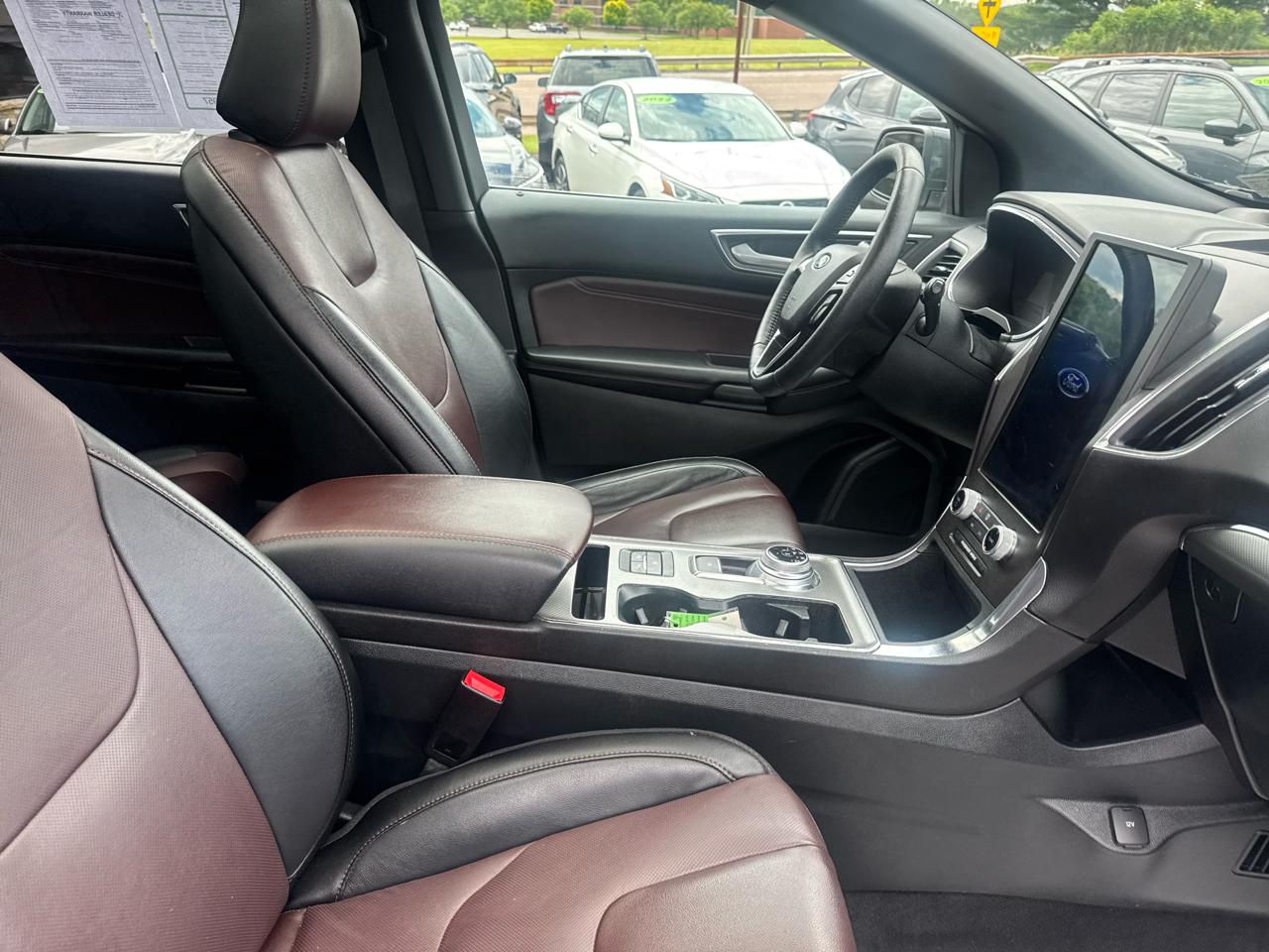 Ford Edge  2021