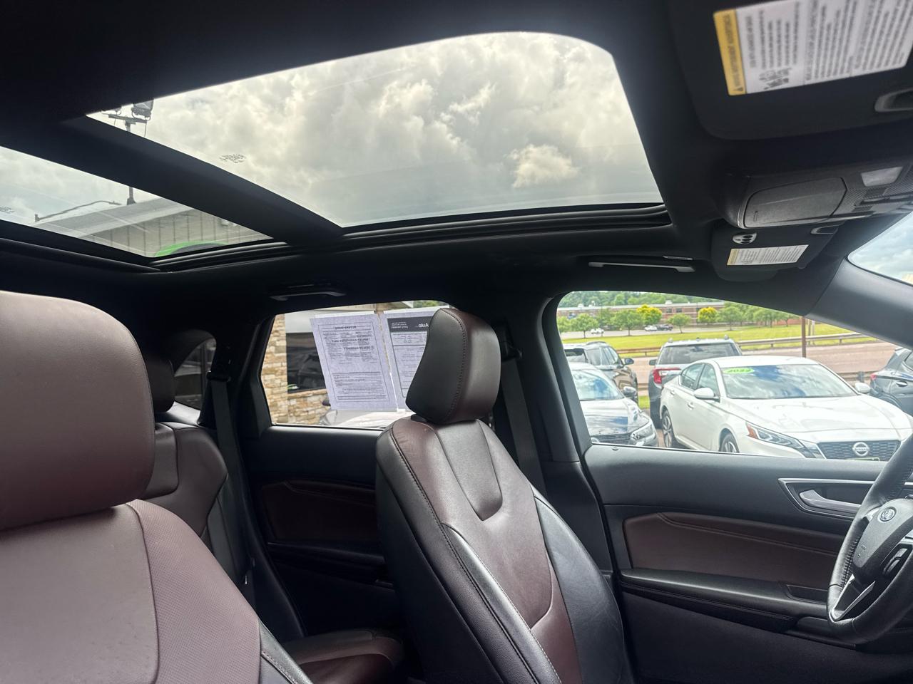 Ford Edge  2021