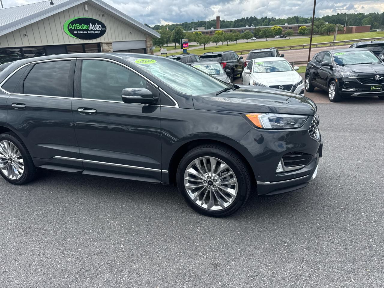 Ford Edge  2021