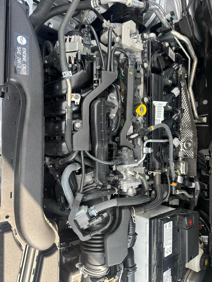 Toyota Corolla Cross LE 4WD (Natl) 2025