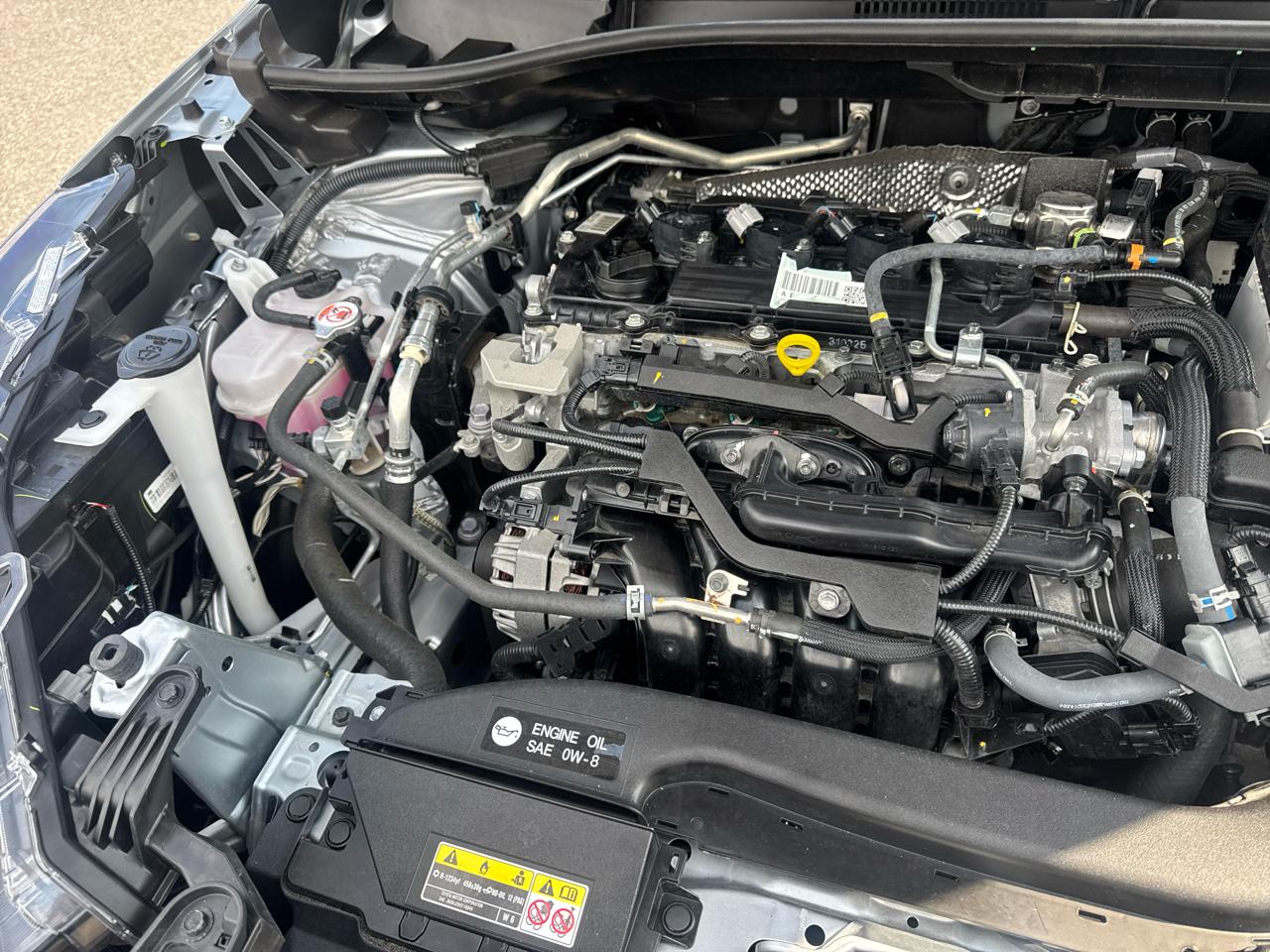 Toyota Corolla Cross LE 4WD (Natl) 2025