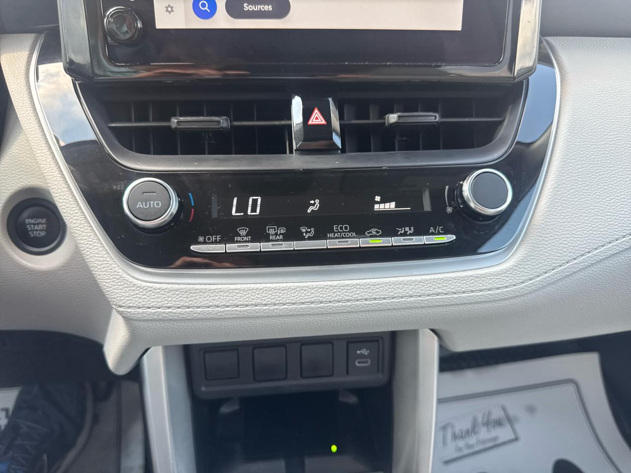 Toyota Corolla Cross LE 4WD (Natl) 2025