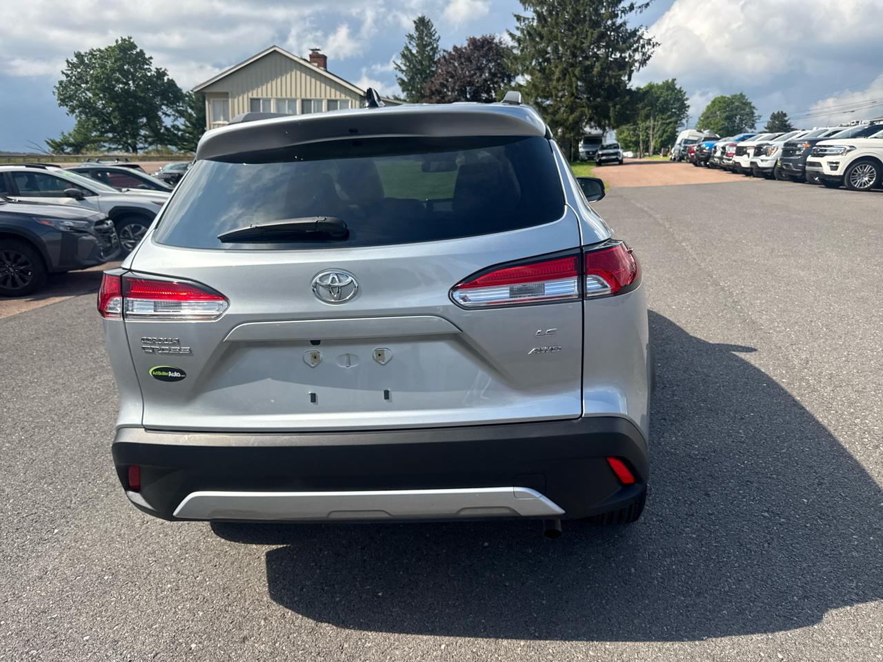 Toyota Corolla Cross LE 4WD (Natl) 2025