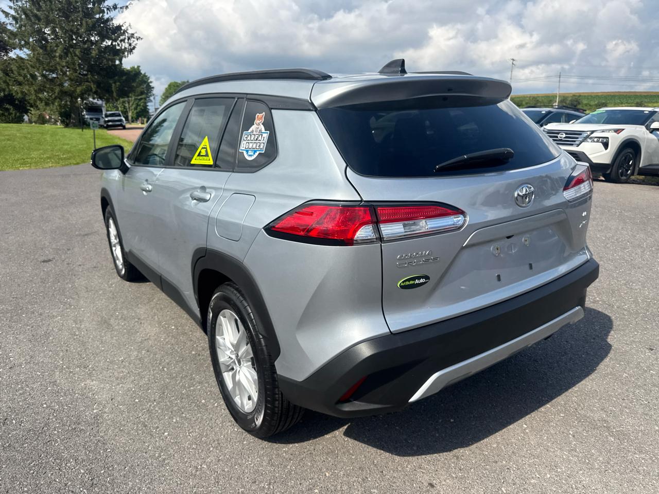 Toyota Corolla Cross LE 4WD (Natl) 2025