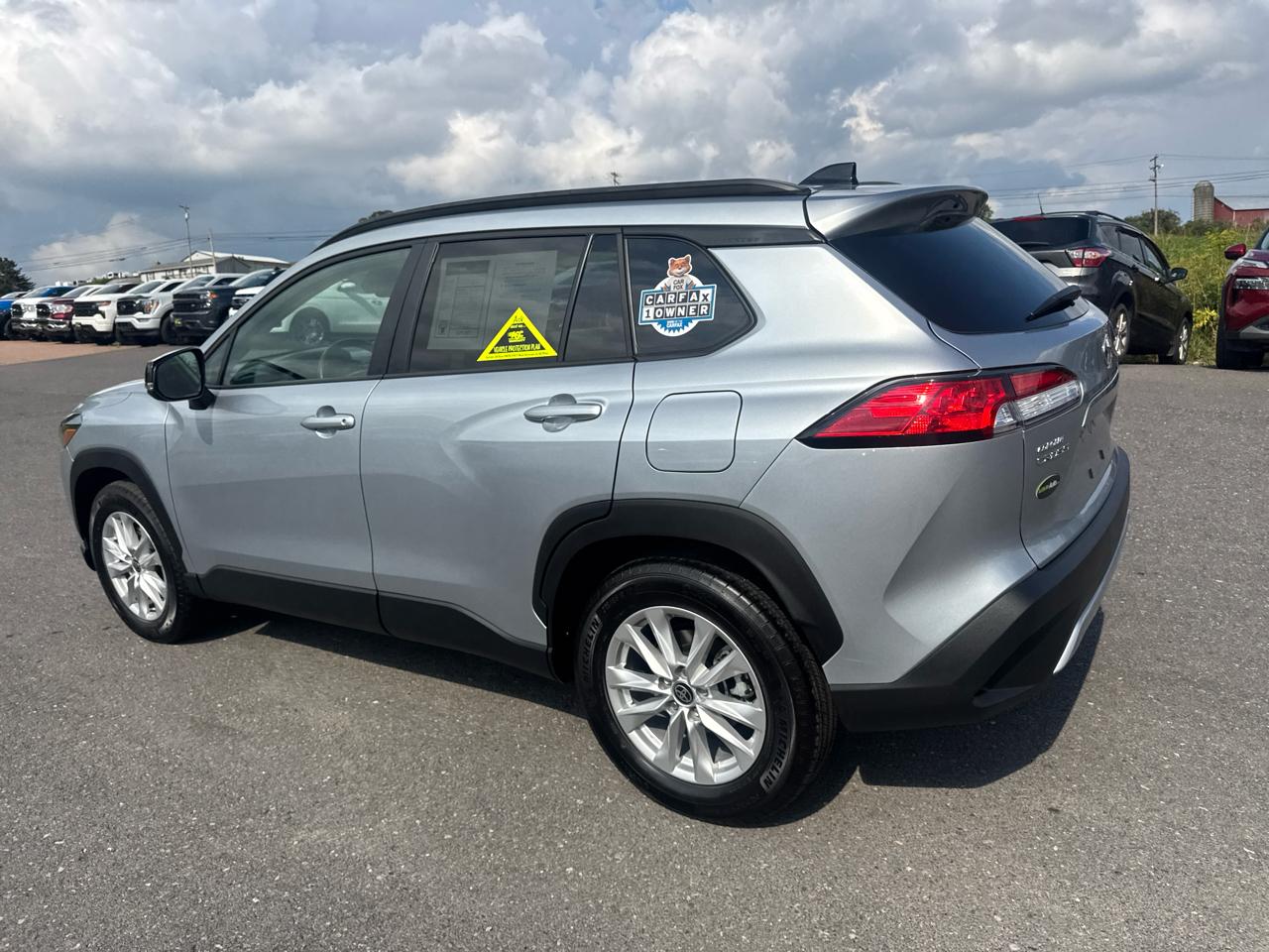 Toyota Corolla Cross LE 4WD (Natl) 2025