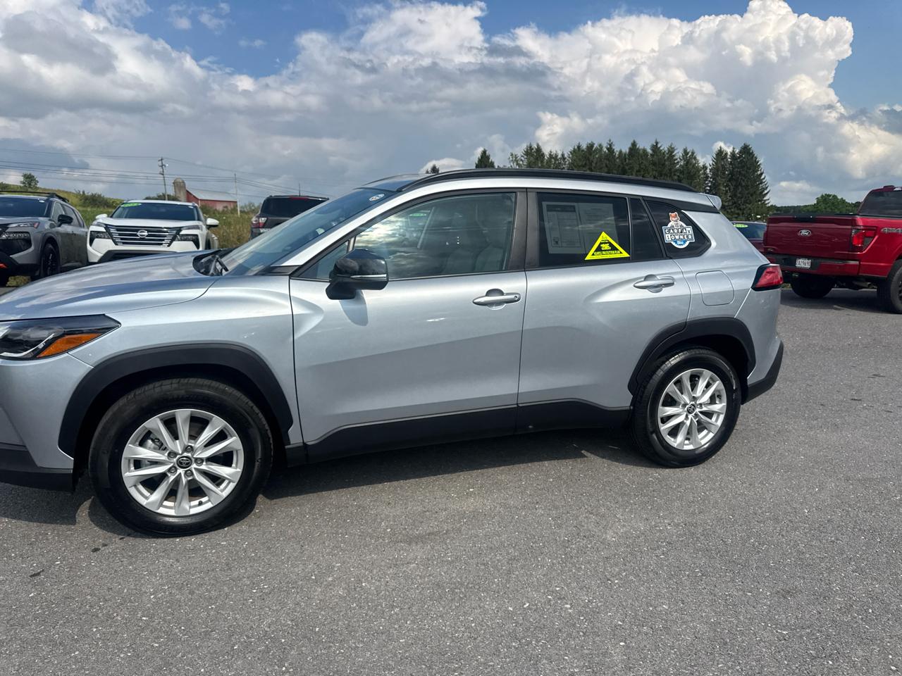 Toyota Corolla Cross LE 4WD (Natl) 2025