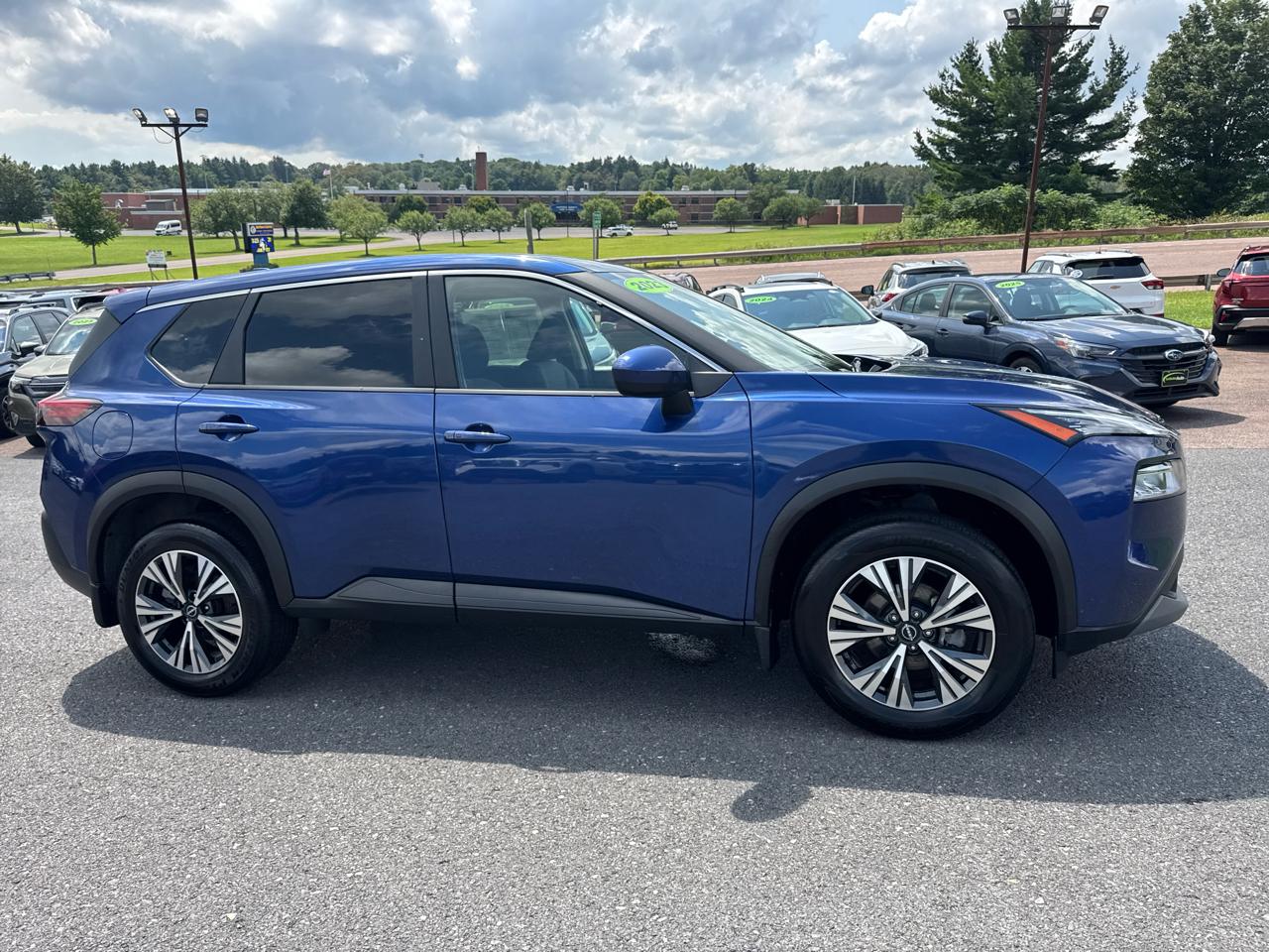 Nissan Rogue AWD SV 2023