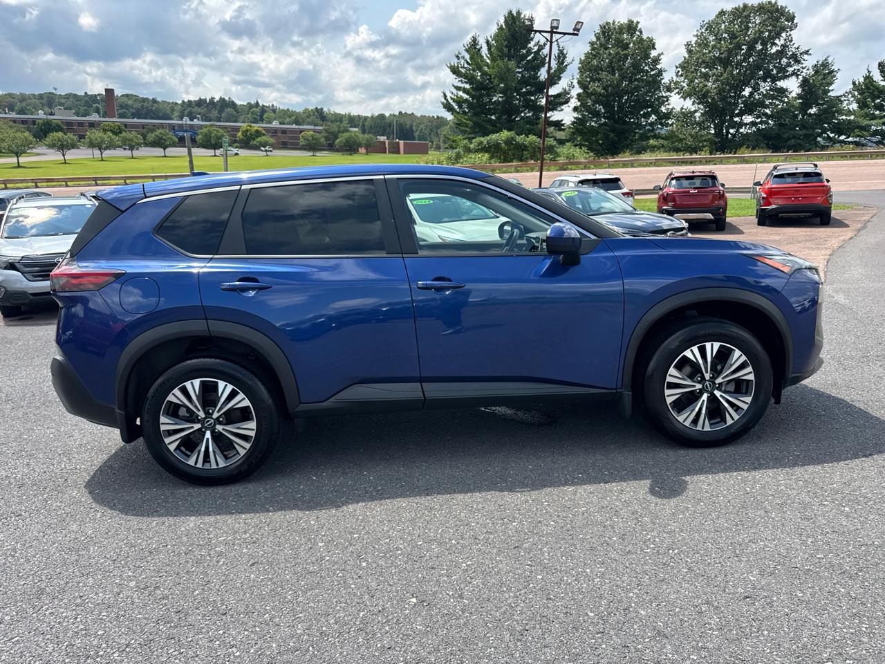 Nissan Rogue AWD SV 2023