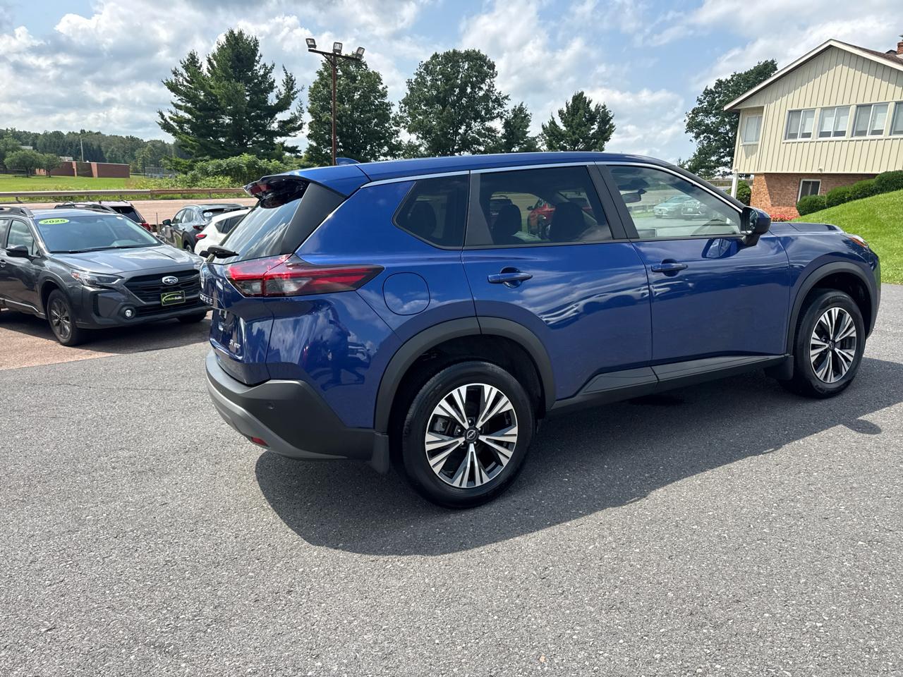 Nissan Rogue AWD SV 2023