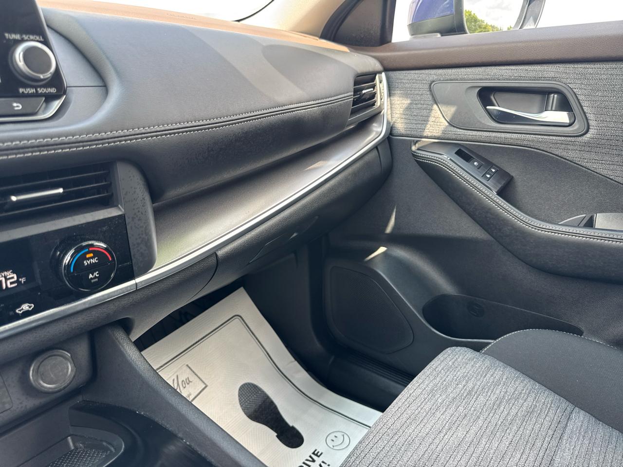 Nissan Rogue AWD SV 2023