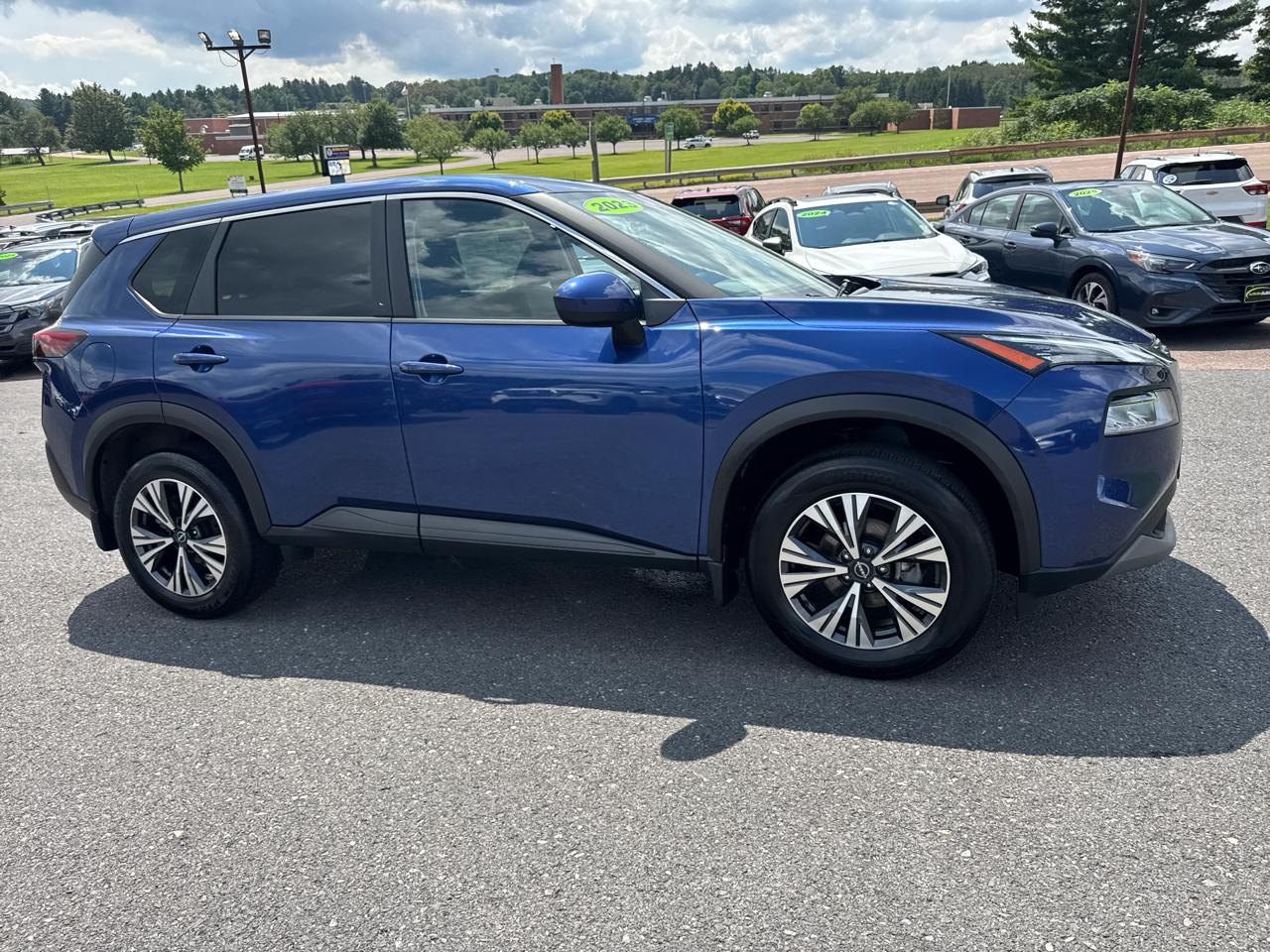 Nissan Rogue AWD SV 2023