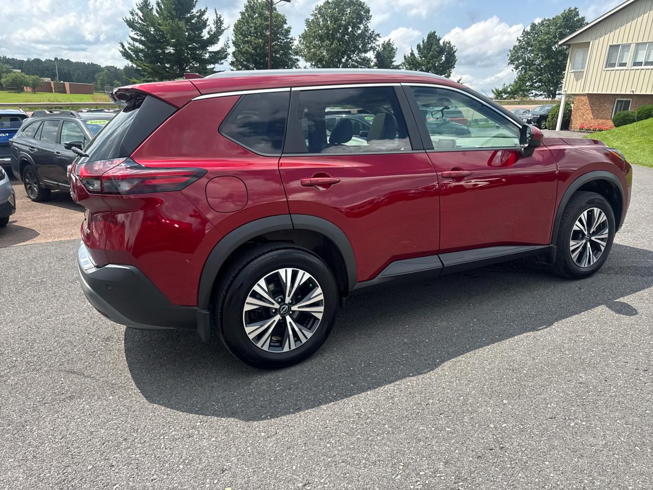 Nissan Rogue  2023