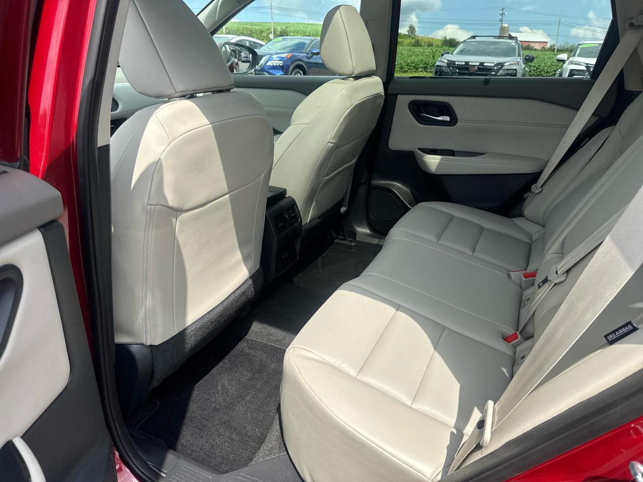 Nissan Rogue  2023