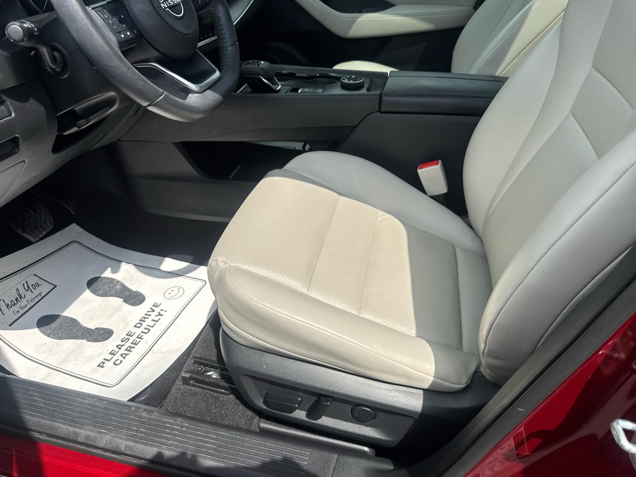 Nissan Rogue  2023