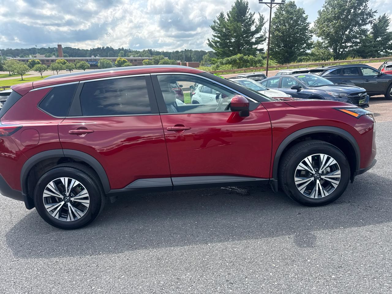 Nissan Rogue  2023
