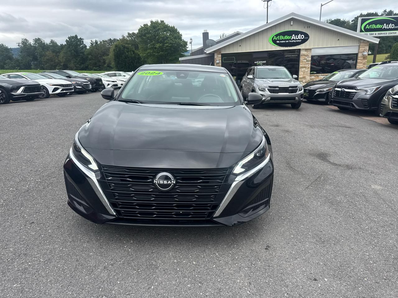 Nissan Altima 2.5 SV AWD Sedan 2024