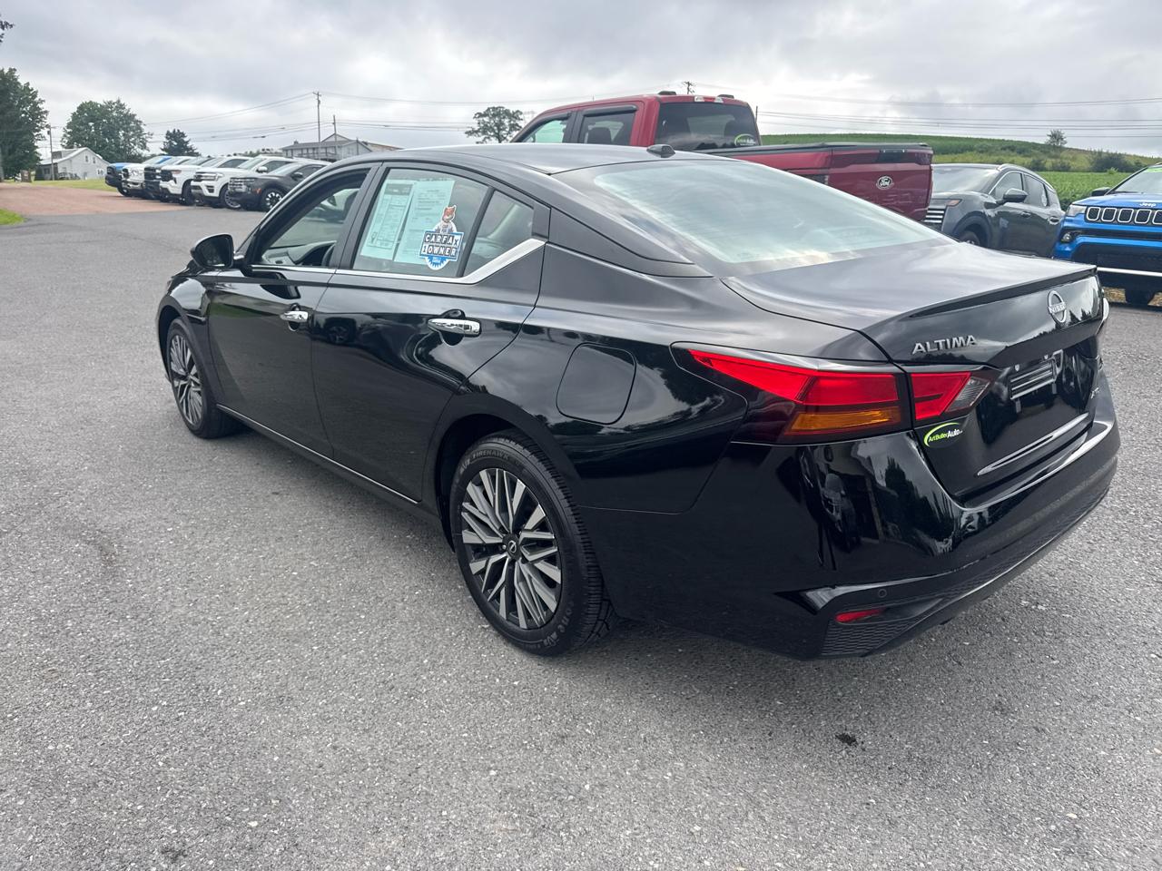 Nissan Altima 2.5 SV AWD Sedan 2024
