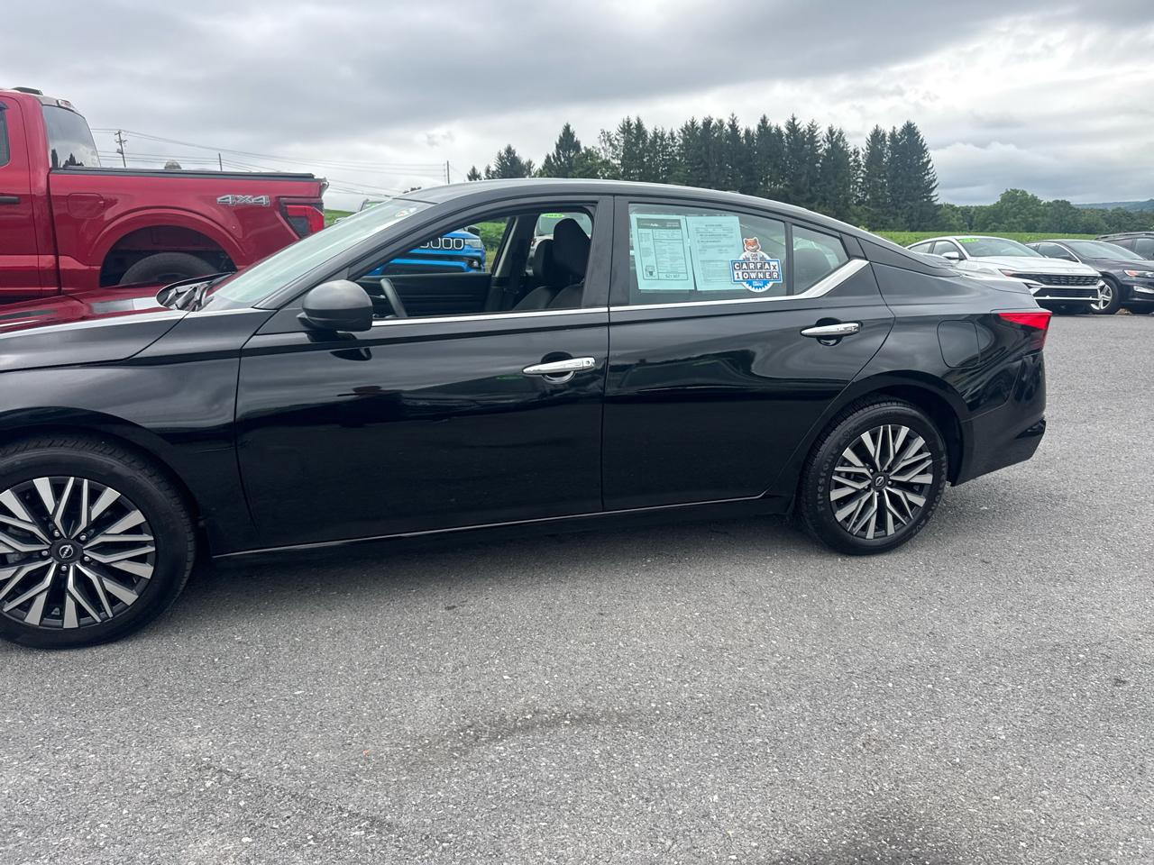 Nissan Altima 2.5 SV AWD Sedan 2024