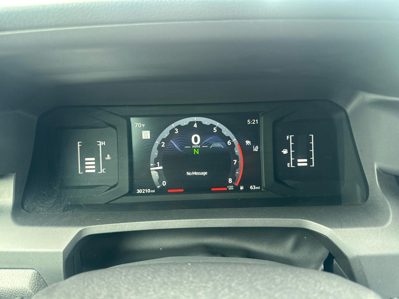 Toyota Tacoma 4WD  2025