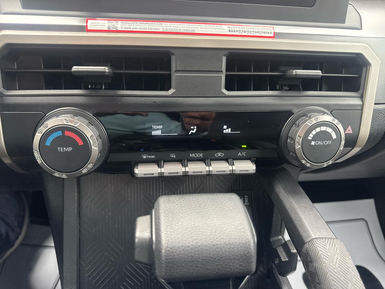 Toyota Tacoma 4WD  2025