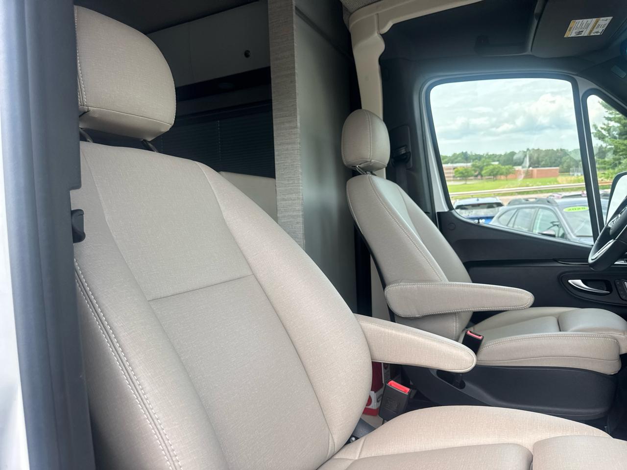 Mercedes-Benz Sprinter Cab Chassis 3500XD Standard Roof I4 Diesel HO 170" RWD 2023