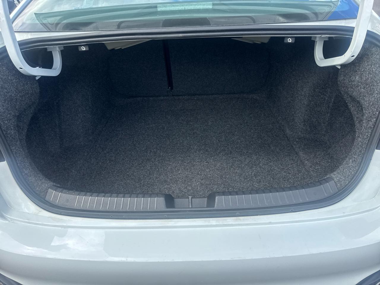 Volkswagen Jetta Sport Auto 2025