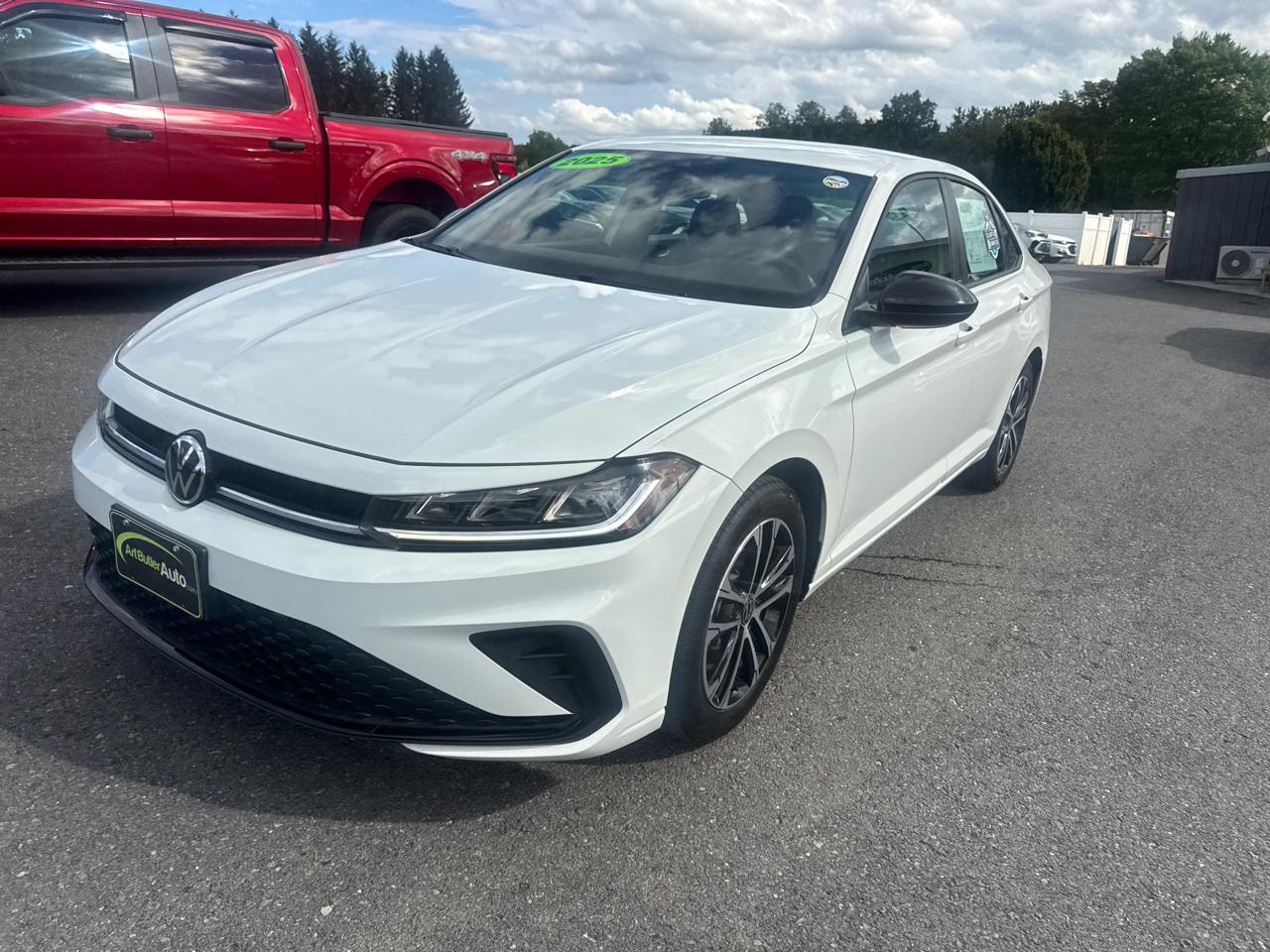 Volkswagen Jetta Sport Auto 2025