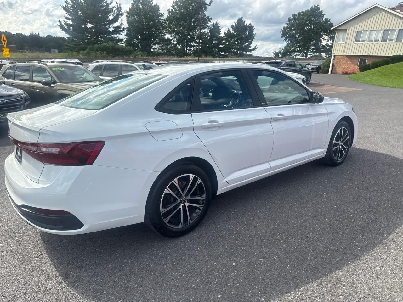 Volkswagen Jetta Sport Auto 2025