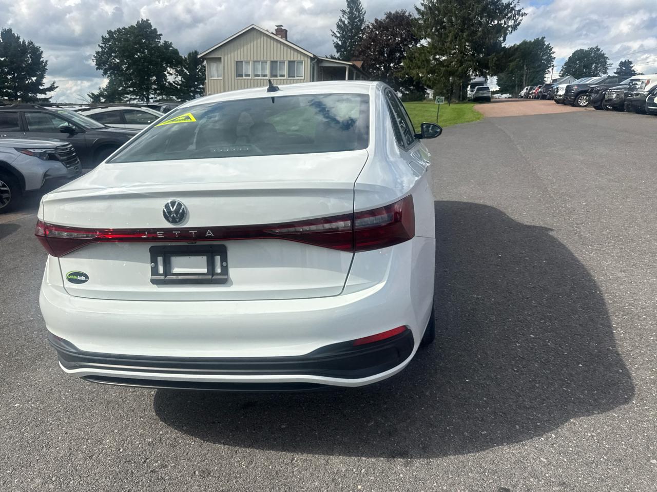 Volkswagen Jetta Sport Auto 2025