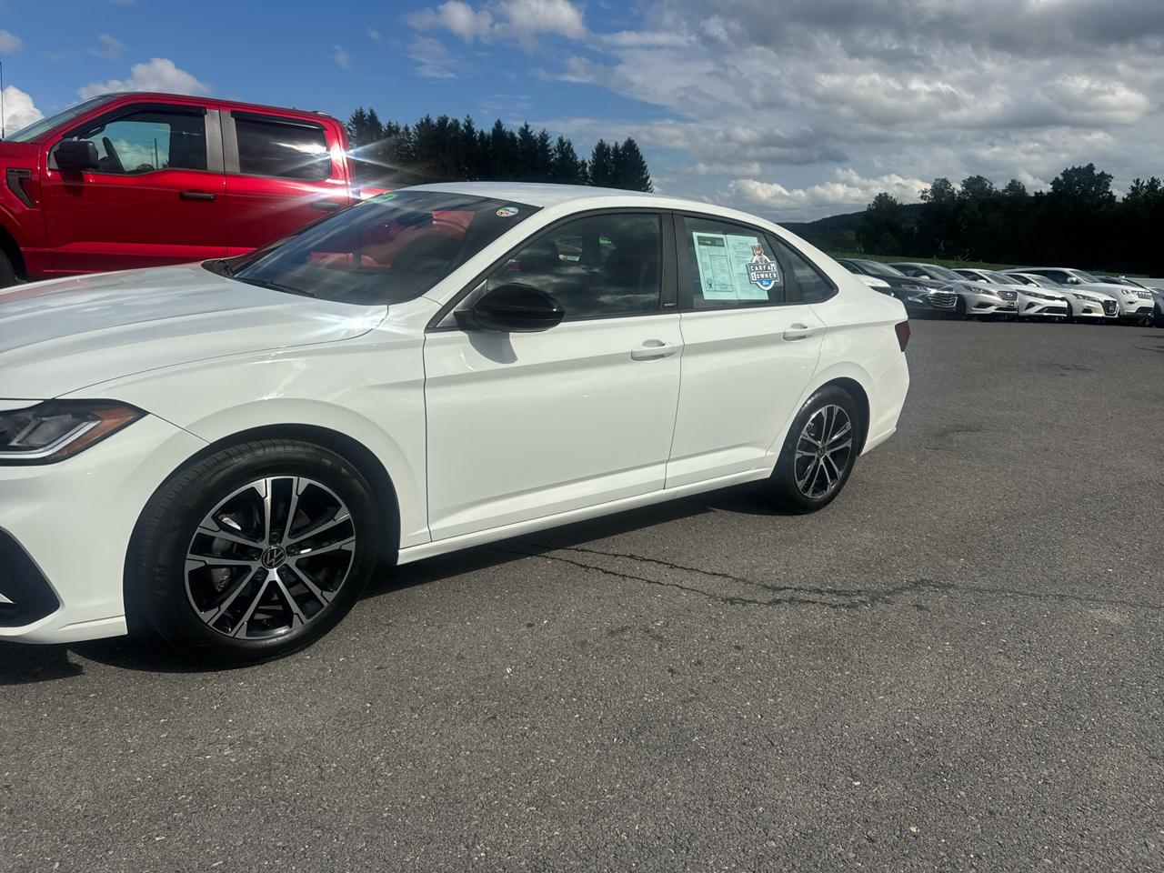Volkswagen Jetta Sport Auto 2025