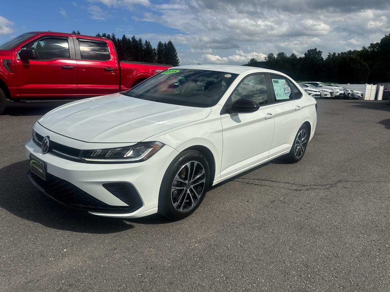 Volkswagen Jetta Sport Auto 2025