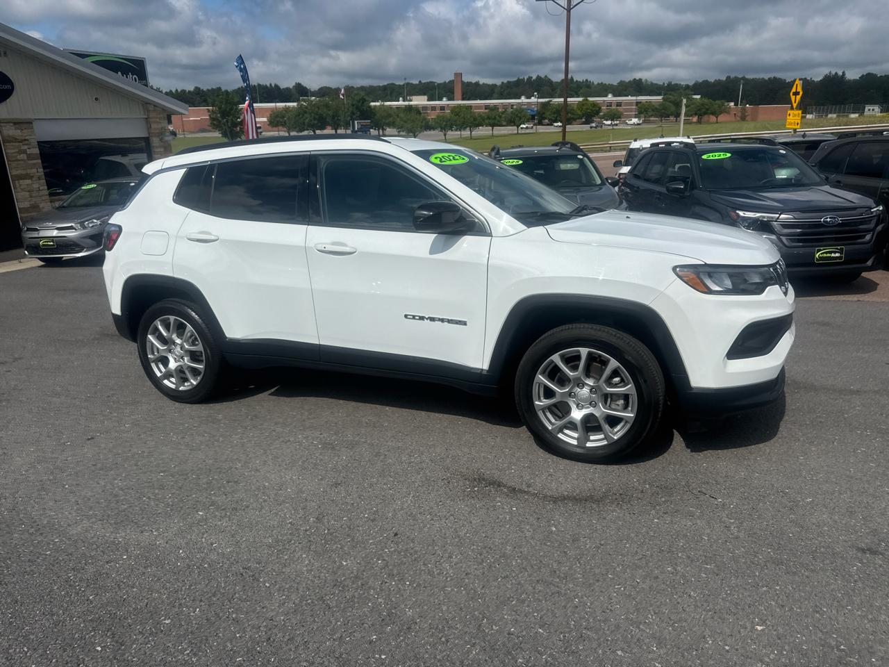 Jeep Compass Latitude Lux 4x4 2023