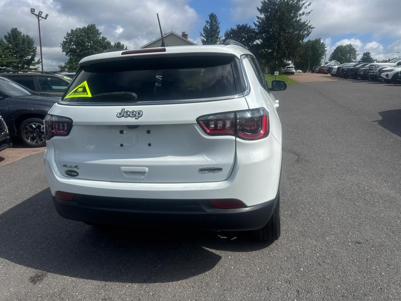 Jeep Compass Latitude Lux 4x4 2023