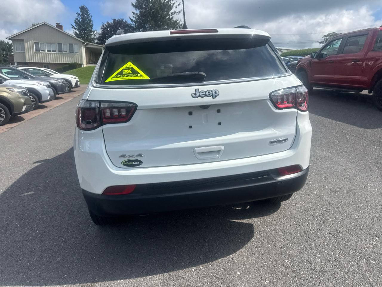 Jeep Compass Latitude Lux 4x4 2023