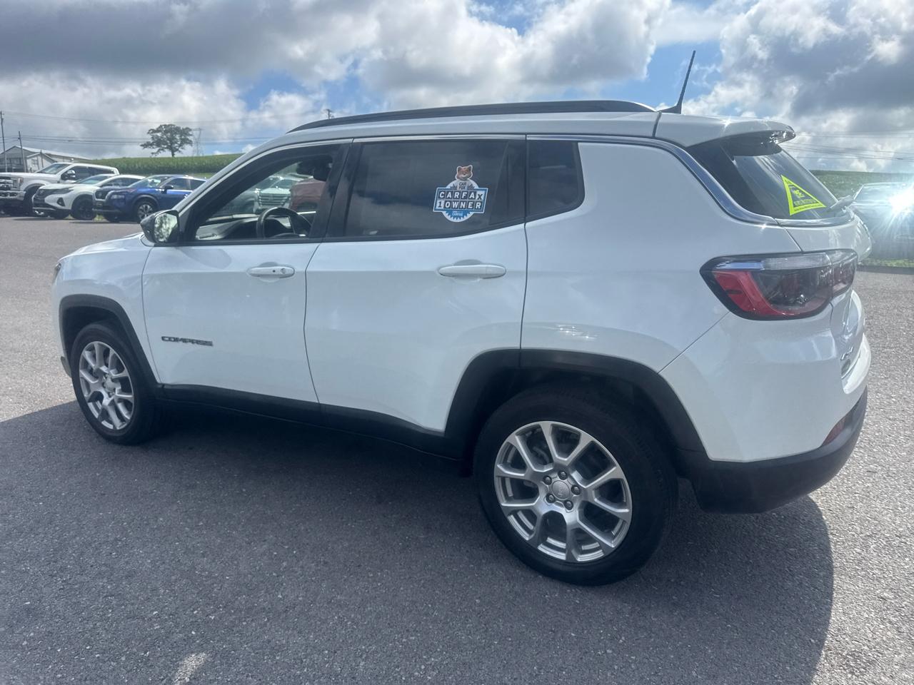 Jeep Compass Latitude Lux 4x4 2023