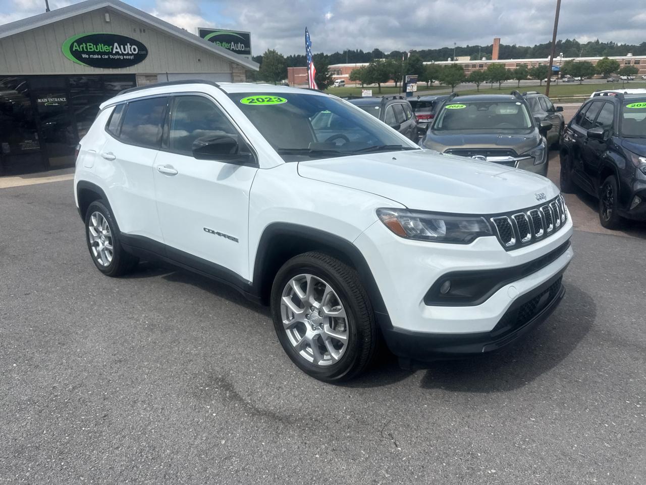 Jeep Compass Latitude Lux 4x4 2023